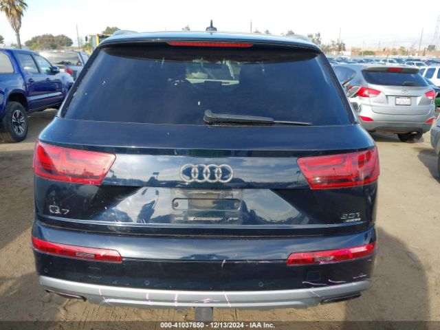 WA1LAAF71HD035620 Audi Q7 3.0t Premium