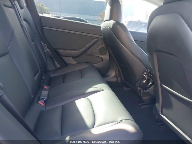 2023 TESLA MODEL 3 5YJ3E1EA5PF638360 Photo 7