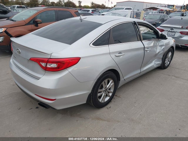 Hyundai Sonata 2016 5NPE24AF9GH417818 Image 4