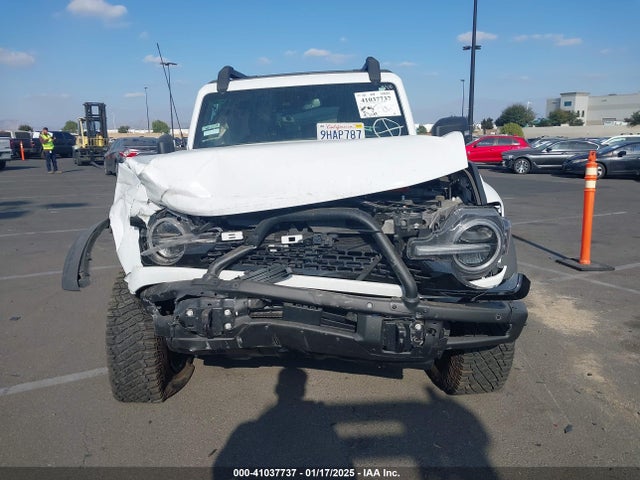Ford Bronco Wildtrak 2023 1FMEE5DP1PLB45970 Image 12