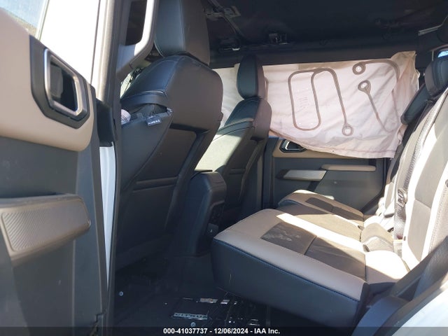 Ford Bronco Wildtrak 2023 1FMEE5DP1PLB45970 Image 8