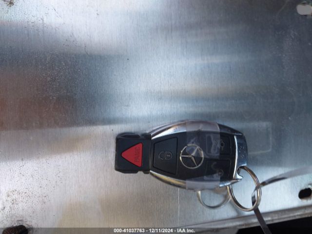 55SWF4KB8FU034839 Mercedes-Benz C 300 4matic/luxury 4matic/sport 4matic