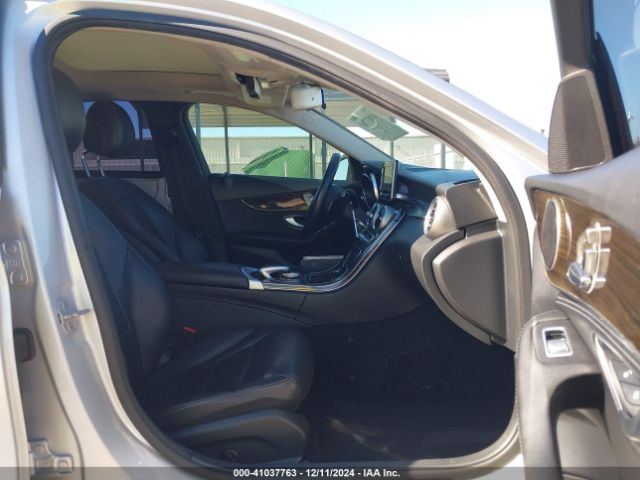 55SWF4KB8FU034839 Mercedes-Benz C 300 4matic/luxury 4matic/sport 4matic