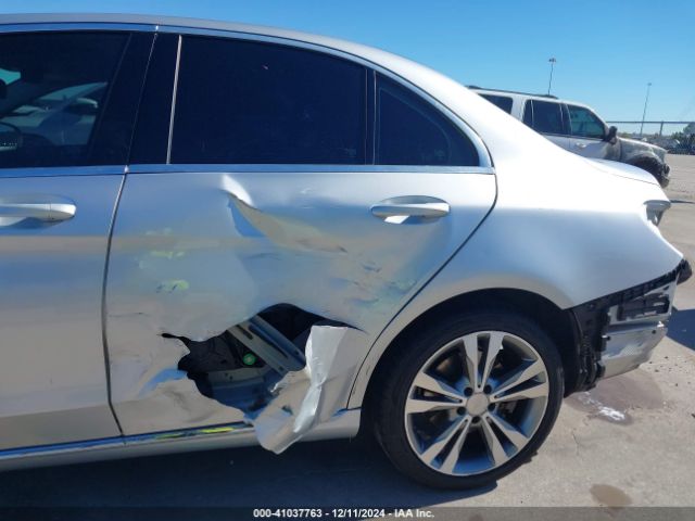 55SWF4KB8FU034839 Mercedes-Benz C 300 4matic/luxury 4matic/sport 4matic