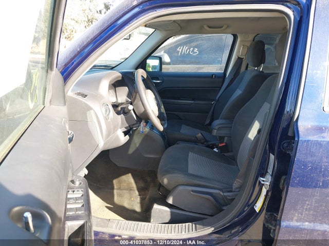 1C4NJRFB4HD113938 Jeep Patriot Latitude 4x4