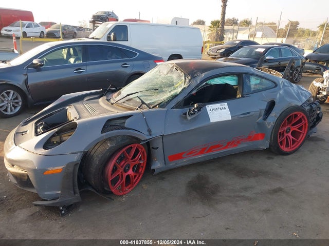 WP0AF2A9XRS272181 Porsche 911