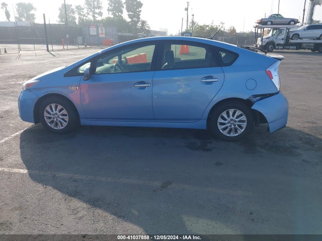 JTDKN3DP8E3054154 Toyota PRIUS PLUG-IN