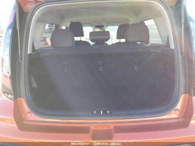 KNDJX3AA1J7583860 KIA Soul !