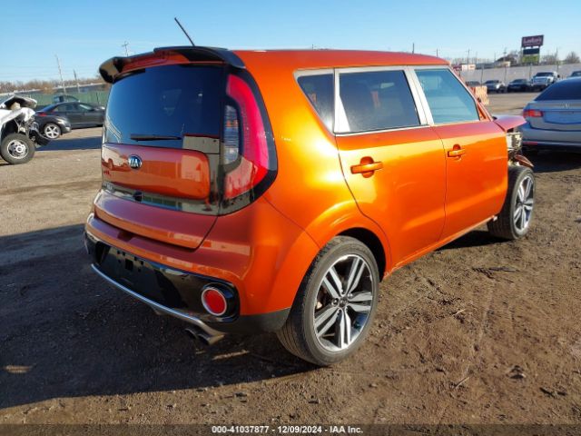 KNDJX3AA1J7583860 KIA Soul !