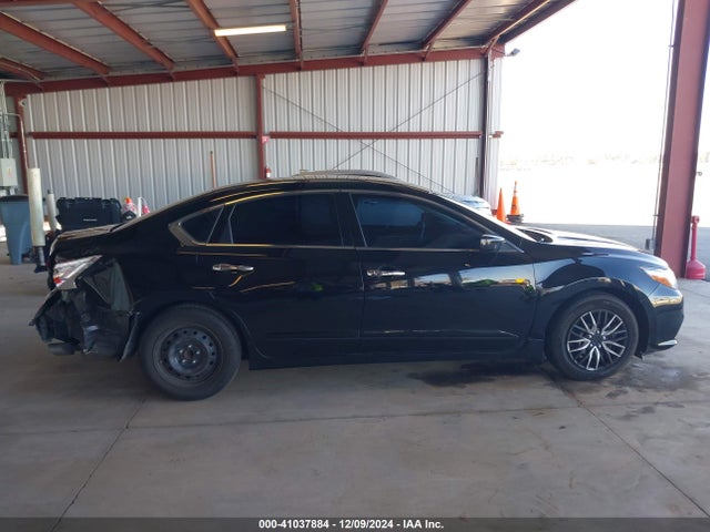 Nissan Altima 2.5 S 2017 1N4AL3AP4HC250592 Image 13