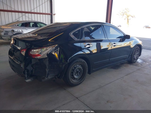 Nissan Altima 2.5 S 2017 1N4AL3AP4HC250592 Image 4