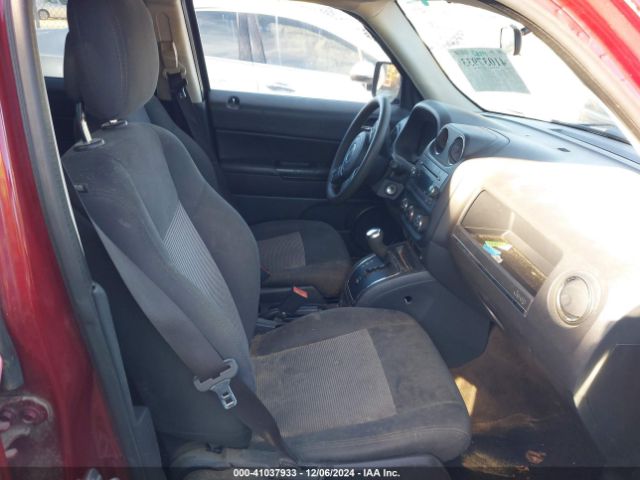 1C4NJPBA6FD341552 Jeep Patriot Sport