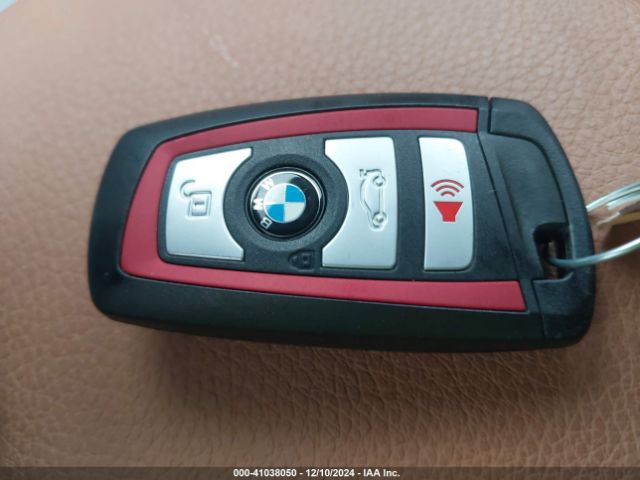 WBA8D9G52JNU69668 BMW 330i Xdrive