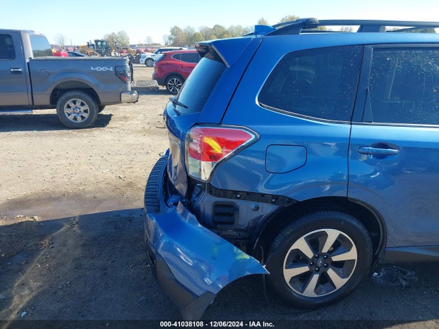 Subaru Forester 2.5i Premium 2018 JF2SJAEC6JH616448 Image 21