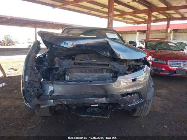 SALYB2RX8JA729618 Land Rover Range Rover Velar P250 S