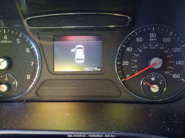 5XYPGDA58KG457017 KIA Sorento 3.3l Lx