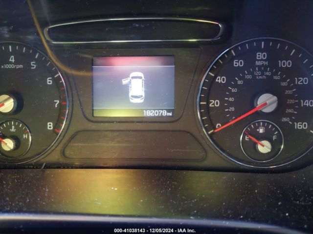 5XYPGDA58KG457017 KIA Sorento 3.3l Lx