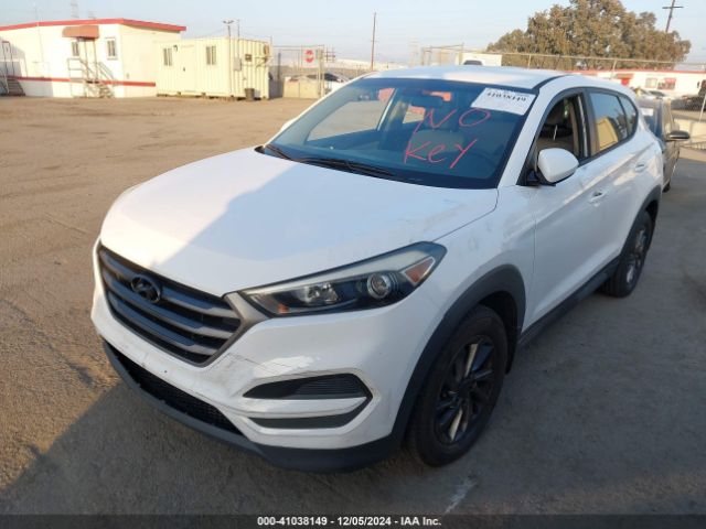 KM8J23A42GU126571 Hyundai TUCSON SE