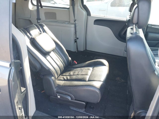 2C4RC1BG0FR695142 Chrysler Town & Country Touring