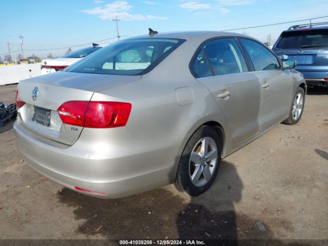 3VWLL7AJ4EM205682 Volkswagen Jetta 2.0l Tdi