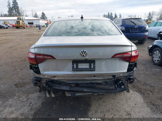 3VWEB7BU8KM174632 Volkswagen Jetta 1.4t Sel