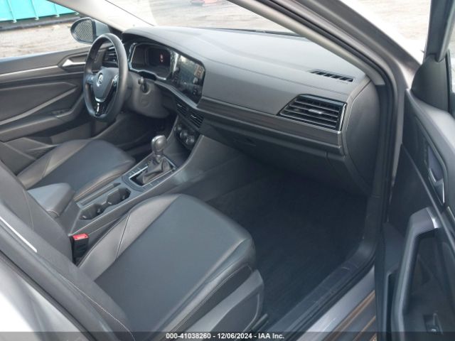 3VWEB7BU8KM174632 Volkswagen Jetta 1.4t Sel