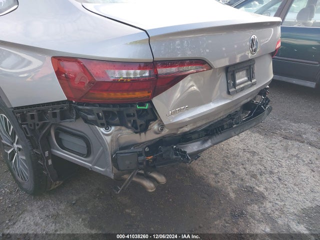 3VWEB7BU8KM174632 Volkswagen Jetta 1.4t Sel