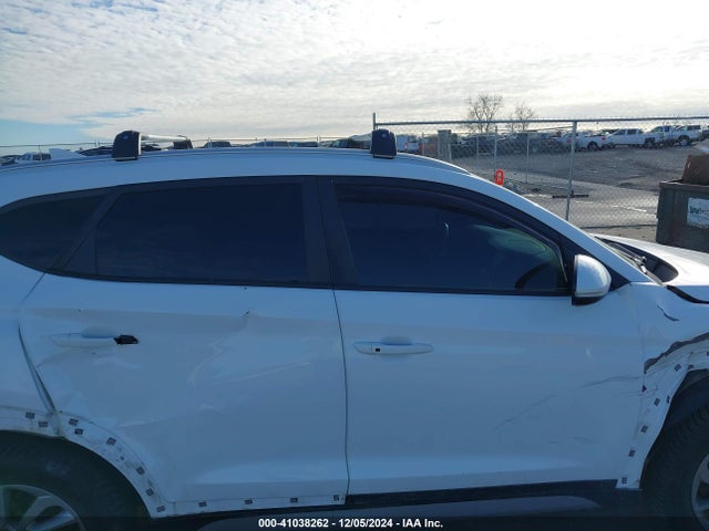 Hyundai Tucson Sel Plus 2018 KM8J33A48JU722207 Image 13