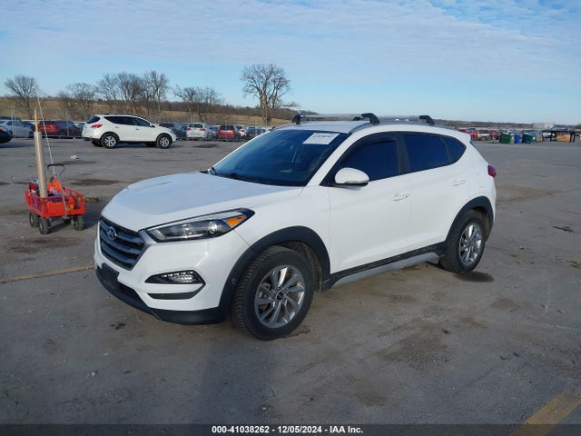 Hyundai Tucson Sel Plus 2018 KM8J33A48JU722207 Image 2