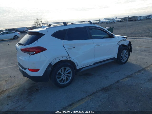 Hyundai Tucson Sel Plus 2018 KM8J33A48JU722207 Image 4