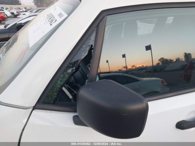 ZACCJAAT2FPB46069 Jeep Renegade Sport