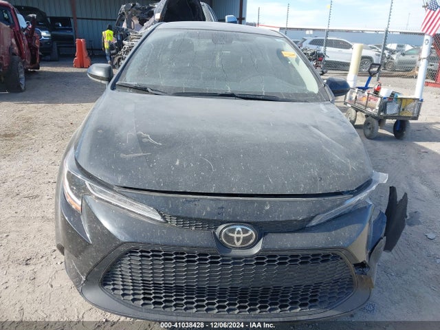 JTDEPMAE5MJ151628 Toyota COROLLA LE