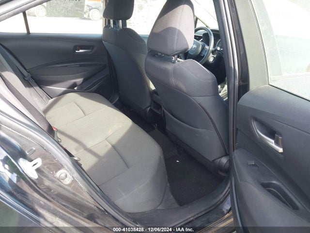 JTDEPMAE5MJ151628 Toyota COROLLA LE
