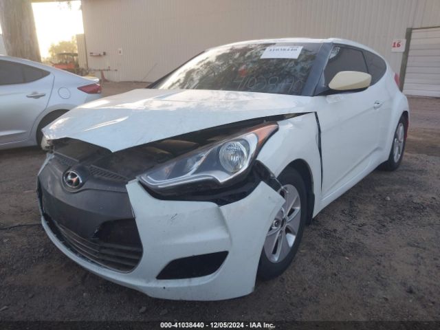 KMHTC6ADXGU253897 Hyundai Veloster