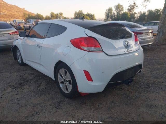 KMHTC6ADXGU253897 Hyundai Veloster