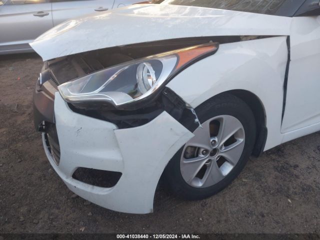 KMHTC6ADXGU253897 Hyundai Veloster