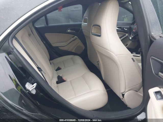 WDDSJ4GB0EN141767 Mercedes-Benz CLA 250 4MATIC