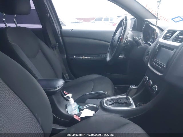 41038967 :رقم المزاد ، 1C3CDZAB7EN200913 vin ، 2014 Dodge Avenger Se مزاد بيع