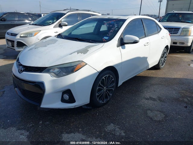 Toyota Corolla S Premium 2016 5YFBURHE5GP408639 Image 2