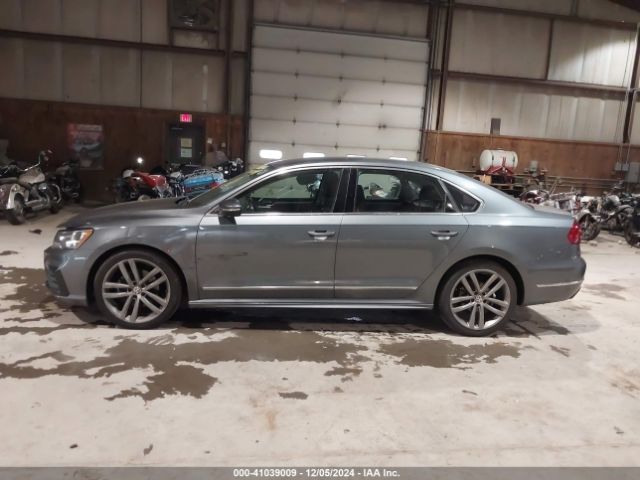 1VWAT7A35GC034762 Volkswagen Passat 1.8t R-line