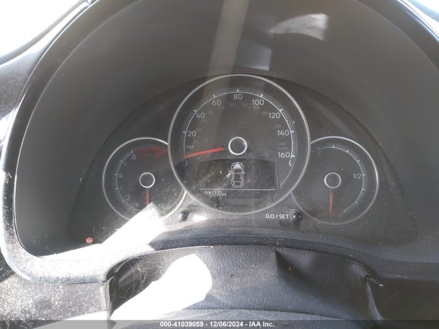 3VWFD7AT8JM728760 Volkswagen Beetle 2.0t Coast/2.0t S