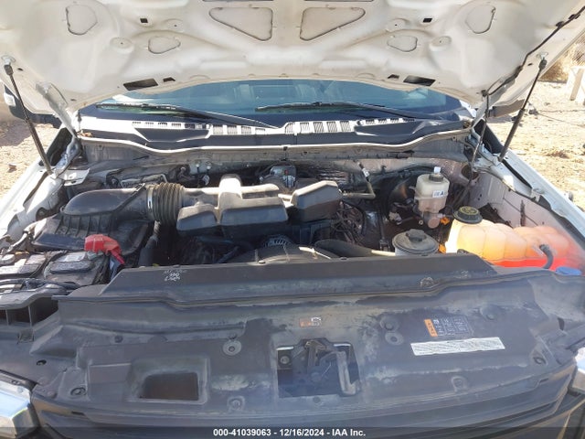 Ford F-250 Xl 2018 1FTBF2A61JEC47943 Image 10