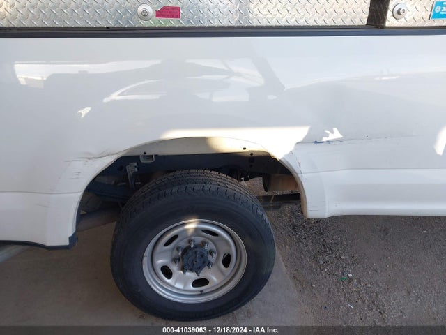 Ford F-250 Xl 2018 1FTBF2A61JEC47943 Image 6