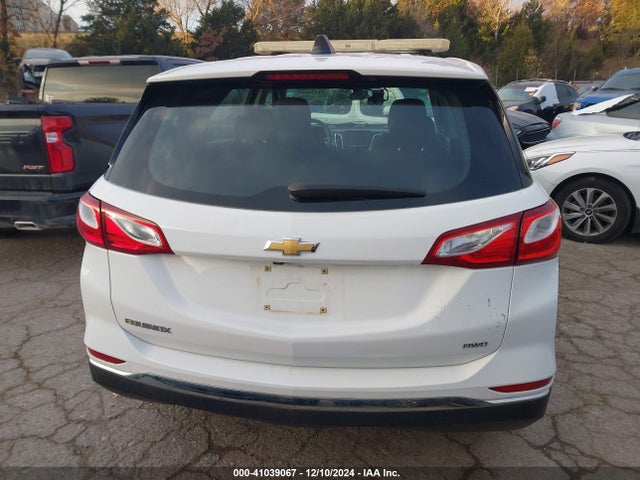 2GNAXREV6J6224639 Chevrolet EQUINOX LS
