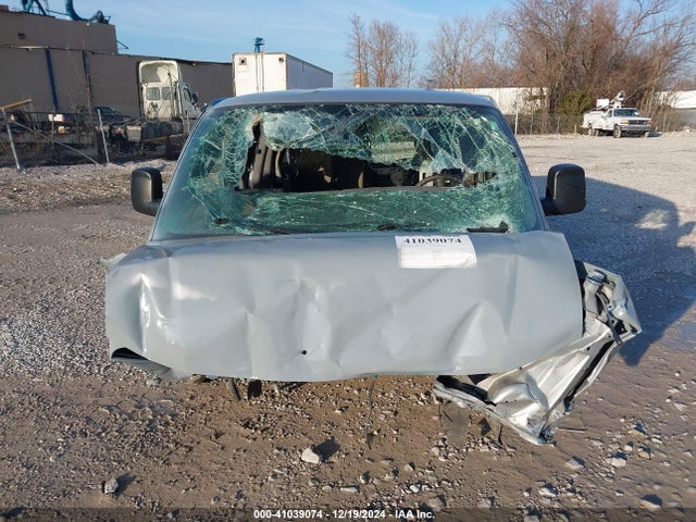 1GAZGPFG1J1335403 Chevrolet Express 3500 Lt