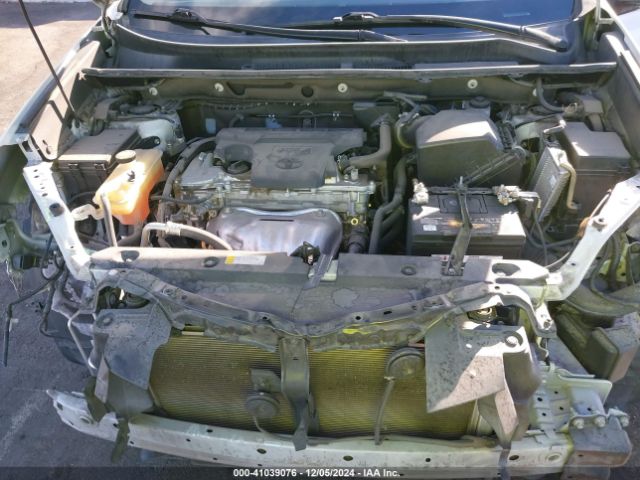 2T3WFREV1JW457317 Toyota Rav4 Adventure/xle