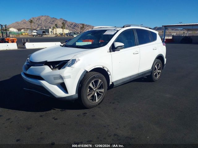 2T3WFREV1JW457317 Toyota Rav4 Adventure/xle