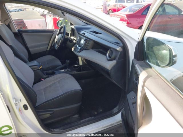 2T3WFREV1JW457317 Toyota Rav4 Adventure/xle
