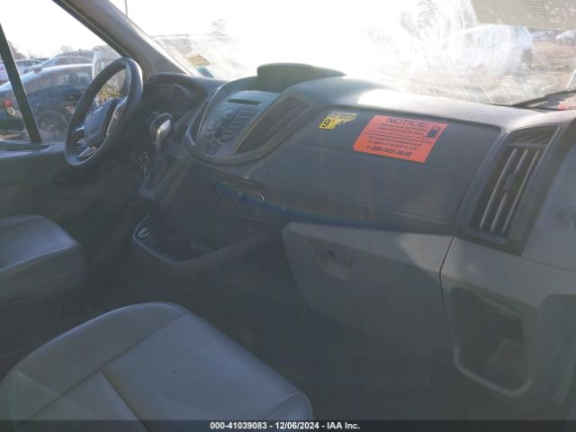 1FDBF8ZM8KKA83952 Ford Transit-350 Cab