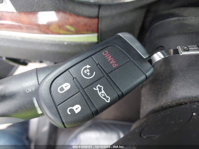 2C3CCAAG9EH181127 Chrysler 300